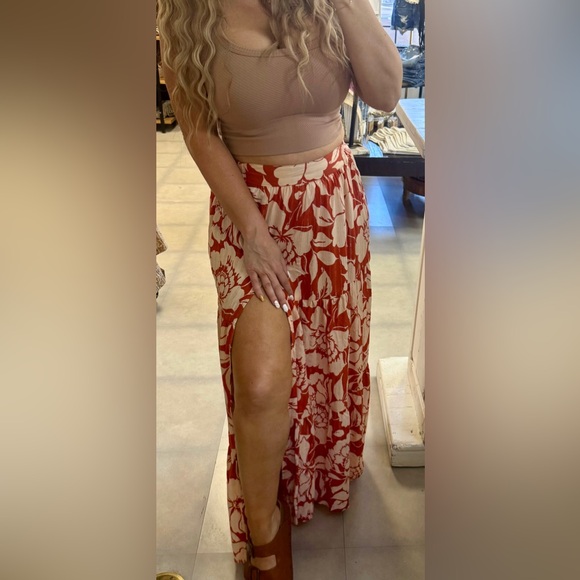 NWT Angie Floral Tropical Print Side Front Slit Long Maxi Skirt Clay - Picture 9 of 10